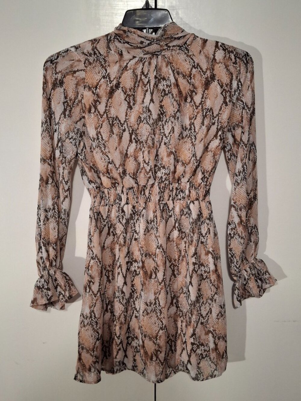 HYFVE Small Snake Print Mini Dress Tie Neck Smocked Waist Ruffle Sleeve - Picture 2 of 10